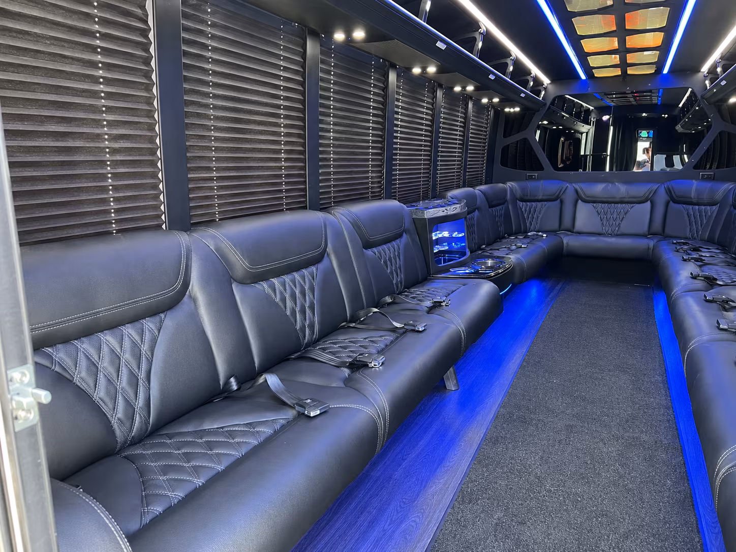 Bentonville Birthday, Sweet 16, & Quinceañera Party Bus Rentals