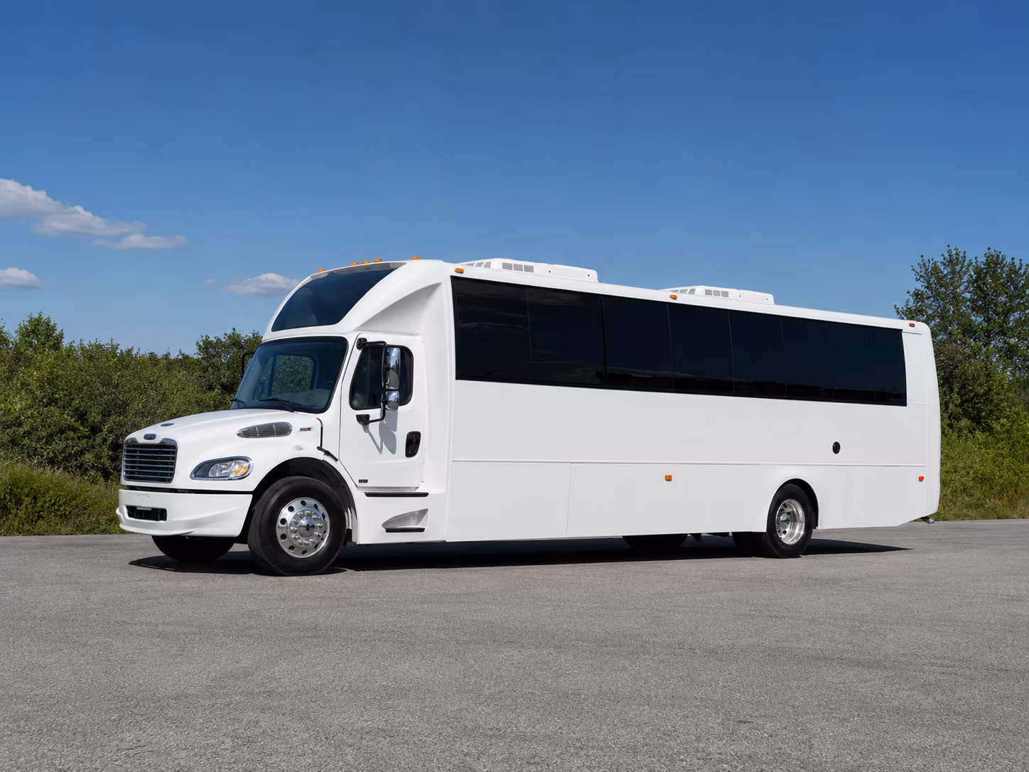 Little Rock Birthday, Sweet 16, & Quinceañera Transportation party bus interior