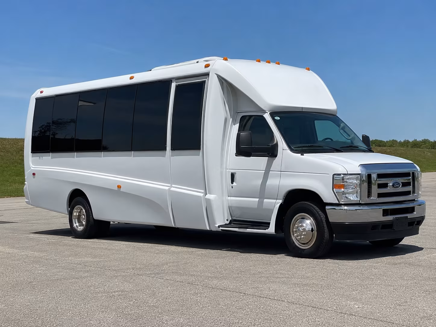 Little Rock Prom & Homecoming Transportation party bus exterior